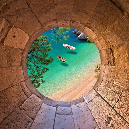 Luxury Jolara With Heated Pool